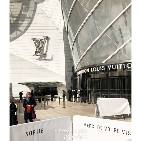 Louis Vuitton Fondation Limited Edition Tote Shopping Bag BRAND NEW Authentic - Picture 9 of 9